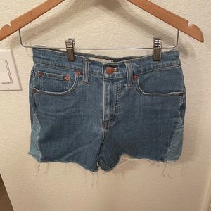 Madewell jean shorts size 25